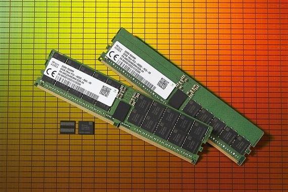 内存价格断崖式下跌 DDR5创近两年最大跌幅，行业面临洗牌